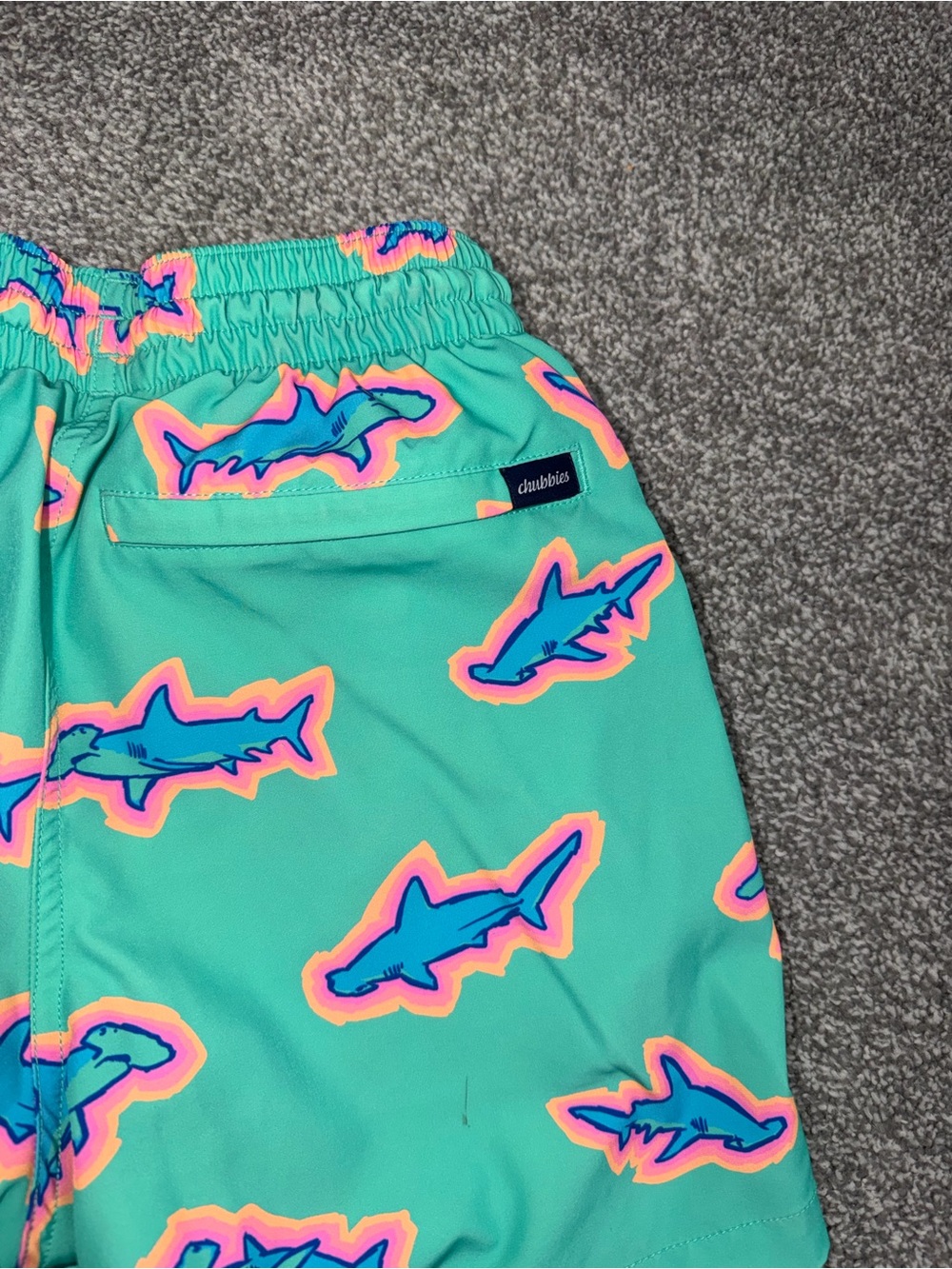 Chubbies 5.5" The Apex Swimmers
Swim Trunks Hammerhead Shark Print Swim Trunks - Picture 11 of 13